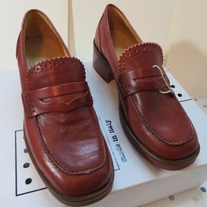 NIB - PF16 Women's Sz 8 Leather Penny Loafers